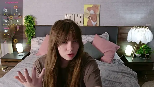 Snapshot of Moon__Bunny chatting on May 16, 3:11 pm Moon Bunny online show from May 16, 3:11 pm