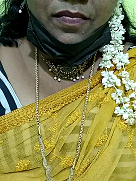 Snapshot of Tamil_Mithra chatting on March 7, 5:54 pm Tamil Mithra online show from March 7, 5:54 pm