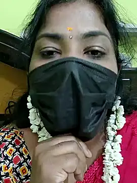Snapshot of Tamil_Mithra chatting on March 11, 5:57 am Tamil Mithra online show from March 11, 5:57 am