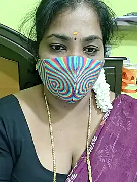 Snapshot of Tamil_Mithra chatting on April 8, 5:02 pm Tamil Mithra online show from April 8, 5:02 pm
