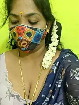 Snapshot of Tamil_Mithra chatting on April 14, 5:52 pm Tamil Mithra online show from April 14, 5:52 pm