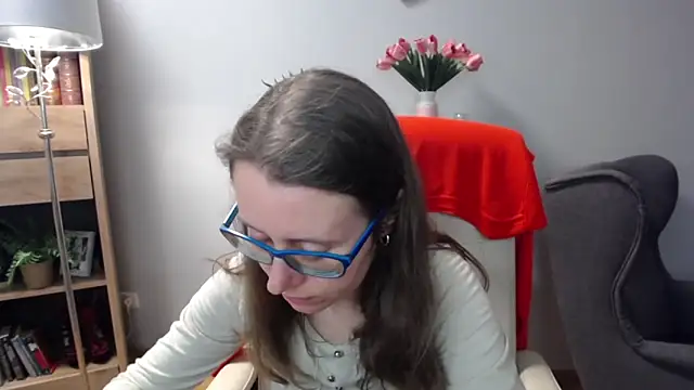 Snapshot of sweetxLizzy chatting on April 24, 4:26 am sweetxLizzy online show from April 24, 4:26 am