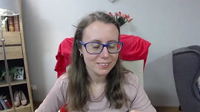 Snapshot of sweetxLizzy chatting on May 11, 4:51 am sweetxLizzy online show from May 11, 4:51 am