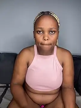 Snapshot of Abby_108 chatting on February 3, 3:37 am Abby 108 online show from February 3, 3:37 am