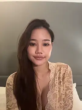 Snapshot of cherrycuteasian chatting on May 14, 10:05 pm cherrycuteasian online show from May 14, 10:05 pm