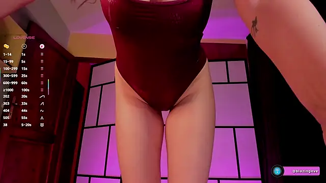 Snapshot of blazingeve_ chatting on June 14, 2:57 am blazingeve online show from June 14, 2:57 am