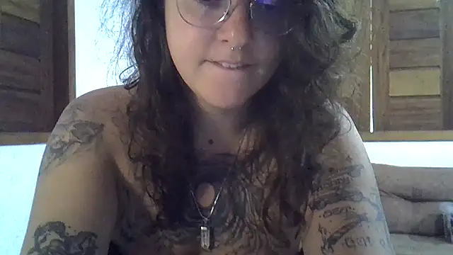 Snapshot of Blue_Liz chatting on March 20, 8:14 pm Blue Liz online show from March 20, 8:14 pm