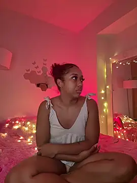 Snapshot of _Zahara_ chatting on May 14, 11:44 pm Zahara online show from May 14, 11:44 pm