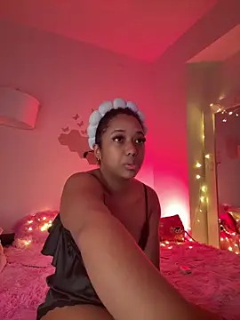 Snapshot of _Zahara_ chatting on May 19, 11:00 pm Zahara online show from May 19, 11:00 pm