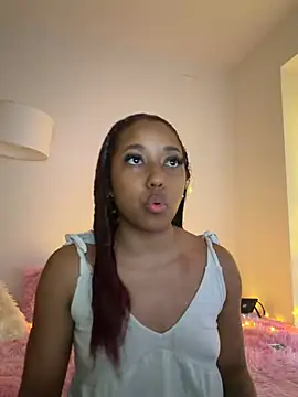 Snapshot of _Zahara_ chatting on July 31, 11:04 pm Zahara online show from July 31, 11:04 pm