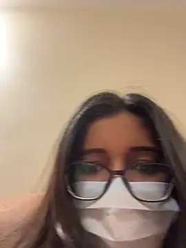 Snapshot of desitease chatting on March 29, 8:31 pm desitease online show from March 29, 8:31 pm