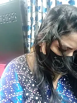 Snapshot of Sofia-0 chatting on October 2, 5:31 pm Sofia-0 online show from October 2, 5:31 pm