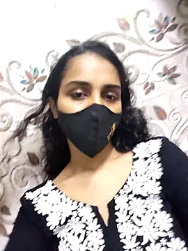 Snapshot of Zoya_G chatting on February 22, 10:58 am Zoya G online show from February 22, 10:58 am