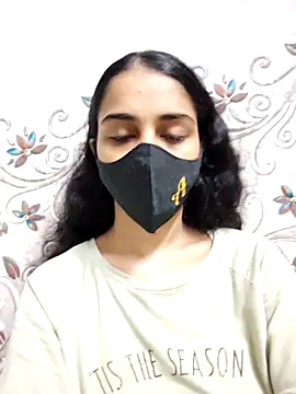 Snapshot of Zoya_G chatting on March 2, 9:49 am Zoya G online show from March 2, 9:49 am