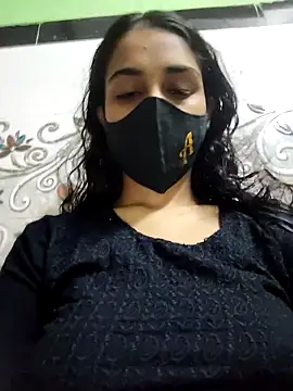 Snapshot of Zoya_G chatting on March 3, 10:21 am Zoya G online show from March 3, 10:21 am