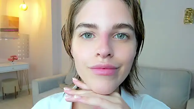 EleneButton online show from September 13, 1:27 am