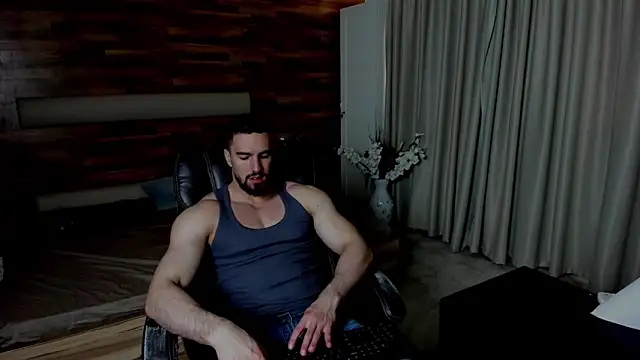 IvanHydee online show from April 15, 4:41 am