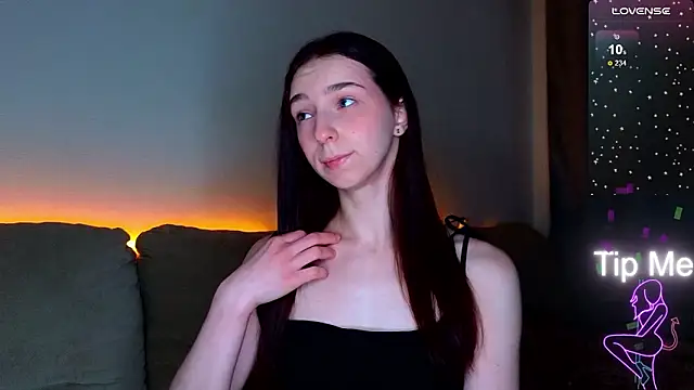 Made for Love online show from February 15, 2:14 pm