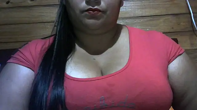 Snapshot of MARRENTINHA34 chatting on June 21, 8:55 pm MARRENTINHA34 online show from June 21, 8:55 pm