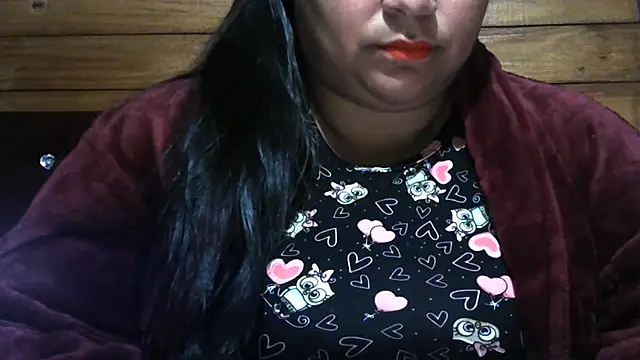 Snapshot of MARRENTINHA34 chatting on June 23, 1:31 pm MARRENTINHA34 online show from June 23, 1:31 pm