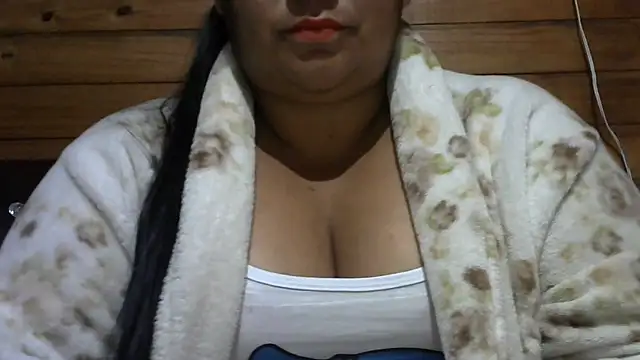 Snapshot of MARRENTINHA34 chatting on June 27, 11:48 am MARRENTINHA34 online show from June 27, 11:48 am