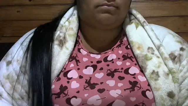 Snapshot of MARRENTINHA34 chatting on June 29, 8:09 pm MARRENTINHA34 online show from June 29, 8:09 pm