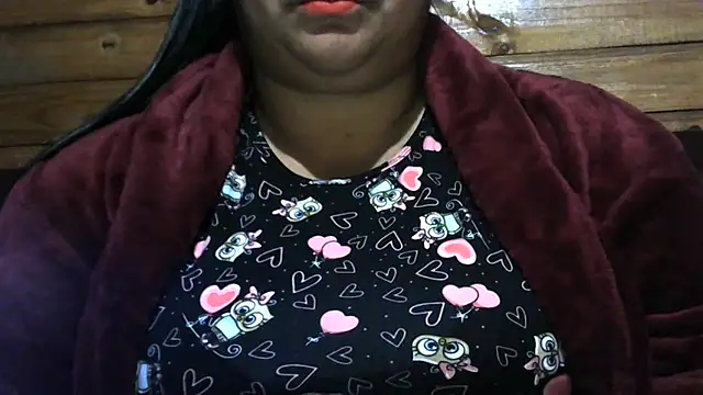 Snapshot of MARRENTINHA34 chatting on July 6, 1:41 pm MARRENTINHA34 online show from July 6, 1:41 pm