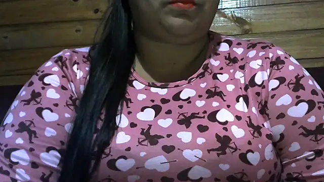 Snapshot of MARRENTINHA34 chatting on July 8, 1:04 pm MARRENTINHA34 online show from July 8, 1:04 pm