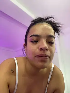 Snapshot of JuanitaMore01 chatting on February 1, 4:38 pm JuanitaMore01 online show from February 1, 4:38 pm