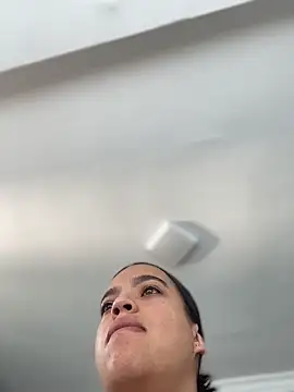 Snapshot of JuanitaMore01 chatting on February 11, 5:40 pm JuanitaMore01 online show from February 11, 5:40 pm