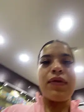 Snapshot of JuanitaMore01 chatting on February 19, 9:55 pm JuanitaMore01 online show from February 19, 9:55 pm