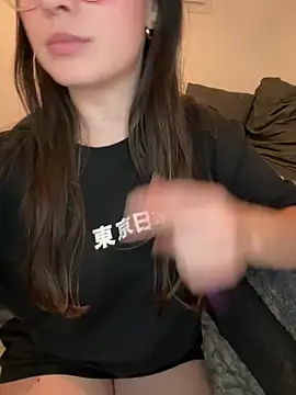 liloush   online show from January 17, 10:46 pm