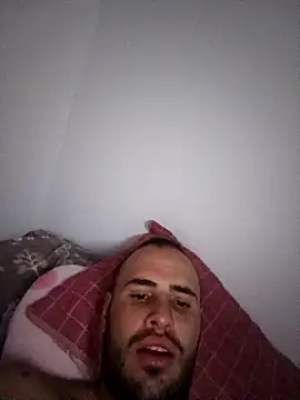 Snapshot of Jonathan12rr chatting on February 7, 10:30 am Jonathan12rr online show from February 7, 10:30 am