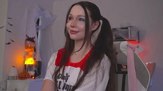 kategoodgirl online show from October 31, 8:48 am