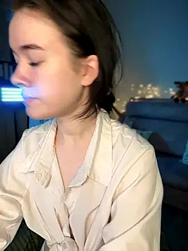 Snapshot of Marryme- chatting on December 21, 1:29 pm Marryme- online show from December 21, 1:29 pm