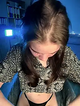 Snapshot of Marryme- chatting on January 11, 1:38 pm Marryme- online show from January 11, 1:38 pm