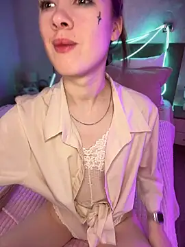 Snapshot of Marryme- chatting on March 4, 1:39 pm Marryme- online show from March 4, 1:39 pm