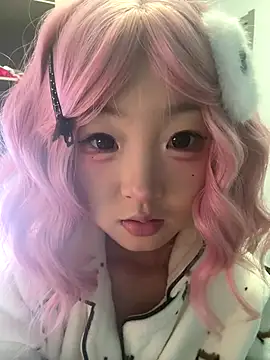 lelebaybay888 online show from January 6, 6:00 pm