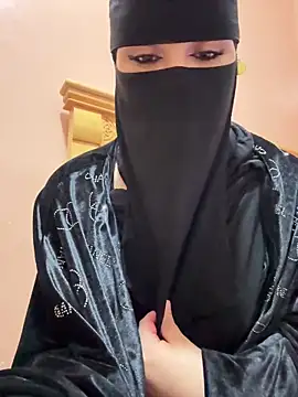  Laiali  online show from April 11, 1:26 pm