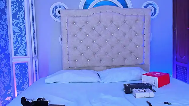 magnus serket online show from February 15, 2:58 pm