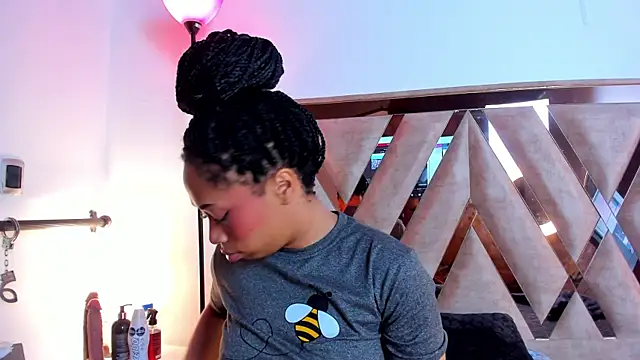 Snapshot of Katy_ortiiz chatting on May 2, 11:48 am Katy ortiiz online show from May 2, 11:48 am
