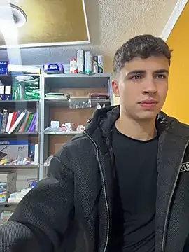 Snapshot of AdrianRinaldi chatting on May 4, 1:51 pm AdrianRinaldi online show from May 4, 1:51 pm