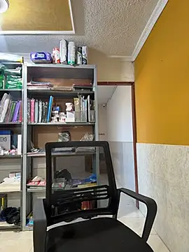 Snapshot of AdrianRinaldi chatting on May 9, 1:49 pm AdrianRinaldi online show from May 9, 1:49 pm