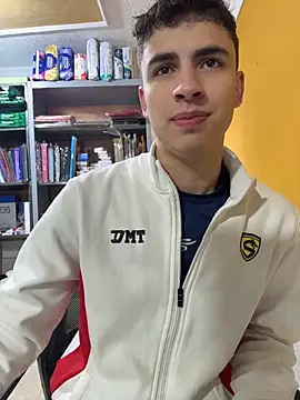 Snapshot of AdrianRinaldi chatting on May 15, 1:51 pm AdrianRinaldi online show from May 15, 1:51 pm