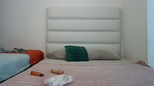 SexyNonnyy online show from February 6, 5:12 am