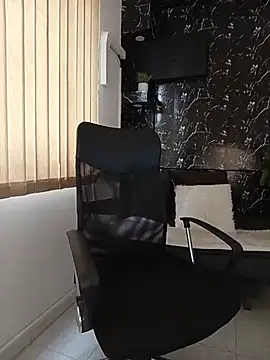 Snapshot of Rafael_Mendezz chatting on June 26, 8:13 pm Rafael Mendezz online show from June 26, 8:13 pm
