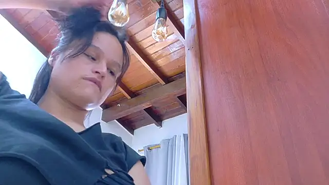 Jennifer Vega1 online show from April 3, 9:02 pm