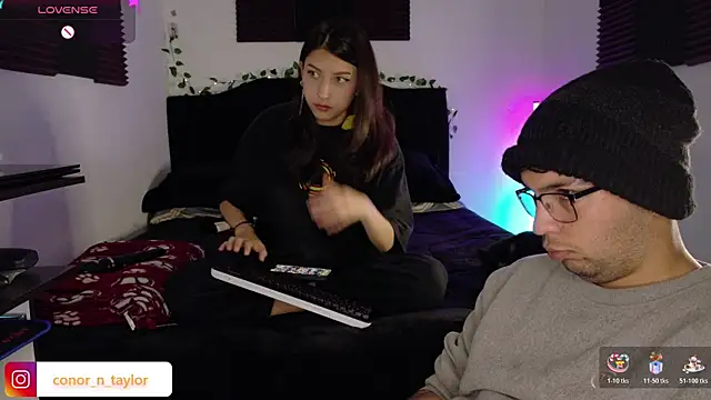Snapshot of Conor_Taylor chatting on December 19, 1:51 pm Conor Taylor online show from December 19, 1:51 pm