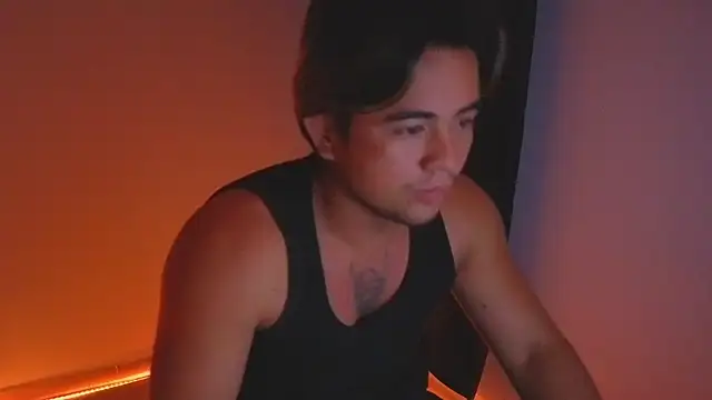 Snapshot of Bellion_grant chatting on March 13, 1:12 am Bellion grant online show from March 13, 1:12 am