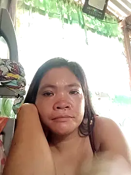 Snapshot of Sweet_dhea05 chatting on November 19, 12:10 am Sweet dhea05 online show from November 19, 12:10 am